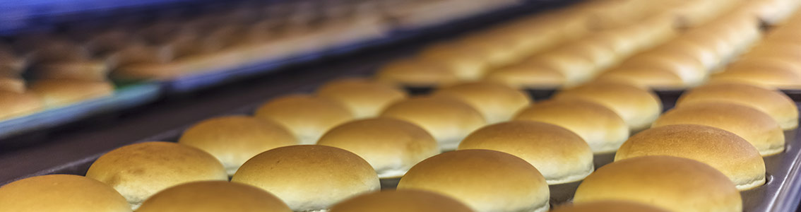 Sämpylöitä tuotehihnalla