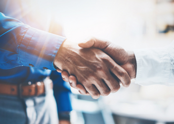 Ovatko lahjonta ja korruptio jäämässä taka-alalle yritysten asialistalla?