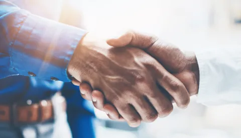 Ovatko lahjonta ja korruptio jäämässä taka-alalle yritysten asialistalla?